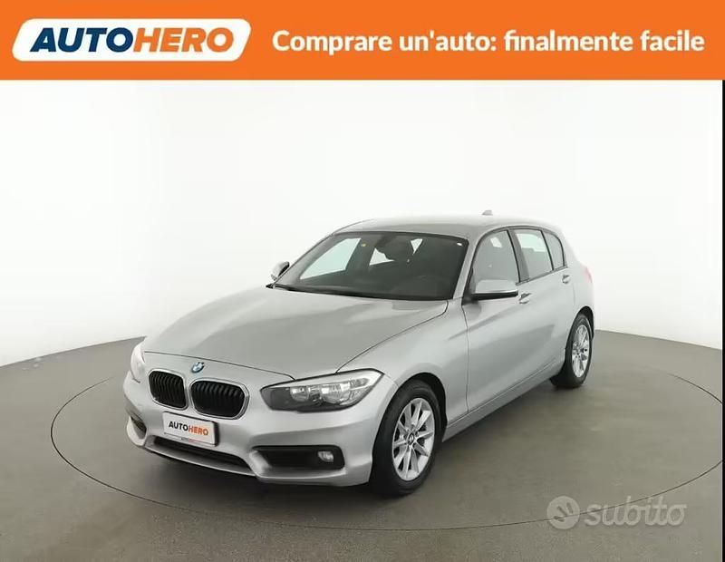 Usata BMW 118 Advantage 150 CV (110 kW) 2016 Grigio Utilitaria