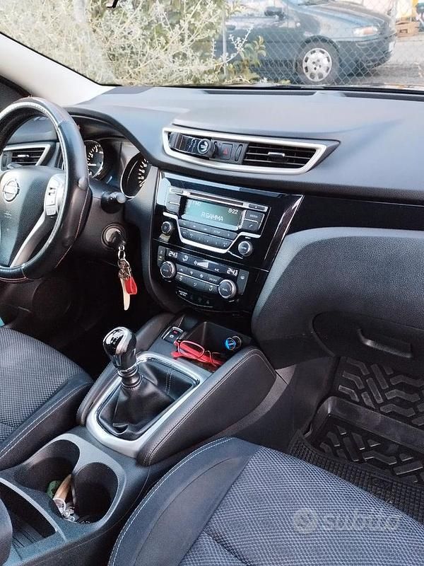 Usata Nissan Qashqai Acenta 117 CV (86 kW) 2014 Nero SUV