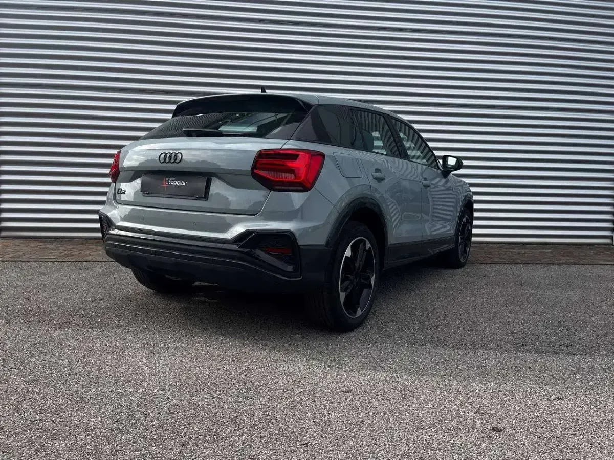 Nuova Audi Q2 S-Line 150 CV (110 kW) 2025 Argento SUV
