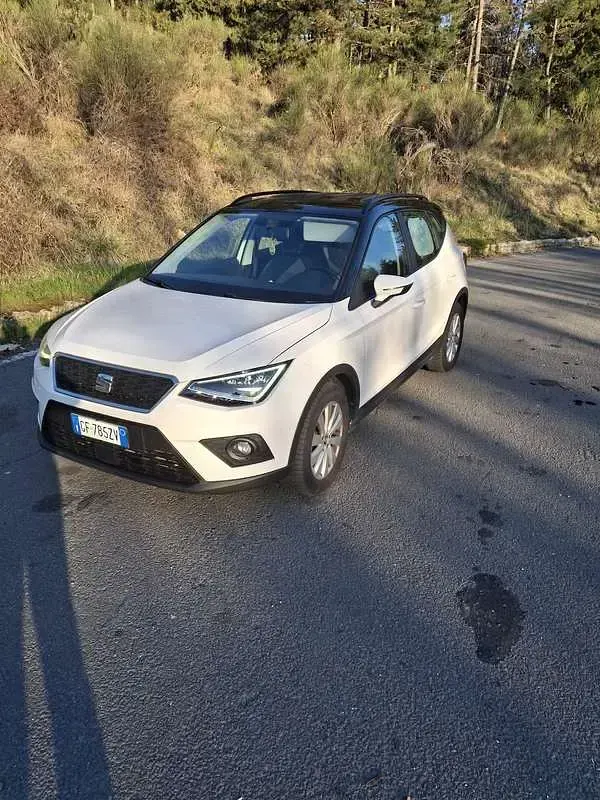 Usado Seat Arona Style 116 CV (85 kW) 2021 SUV