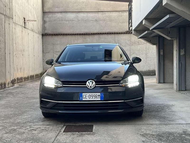 Usata VW Golf VII Highline 116 CV (85 kW) 2019 Berlina