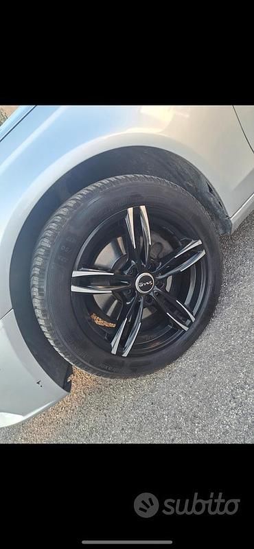 Usata Audi A4 143 CV (105 kW) 2010 Grigio Berlina