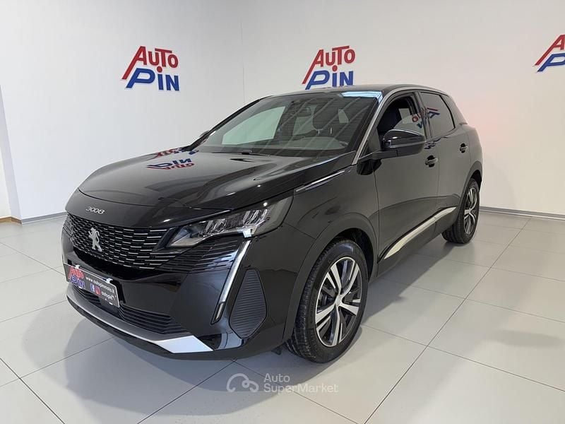 Usata Peugeot 3008 Allure 131 CV (96 kW) 2024 Nero Berlina
