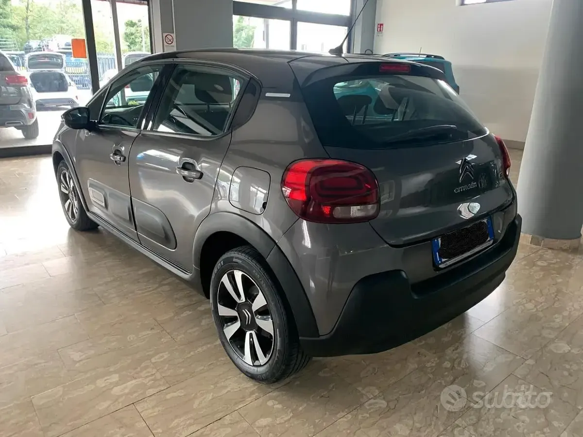 Usata Citroën C3 PureTech 110 CV (80 kW) 2021 Grigio Utilitaria