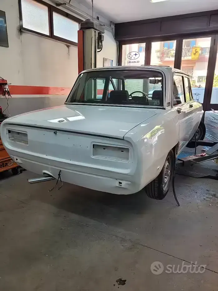 Usata Alfa Romeo 2000 1970 Bianco Berlina