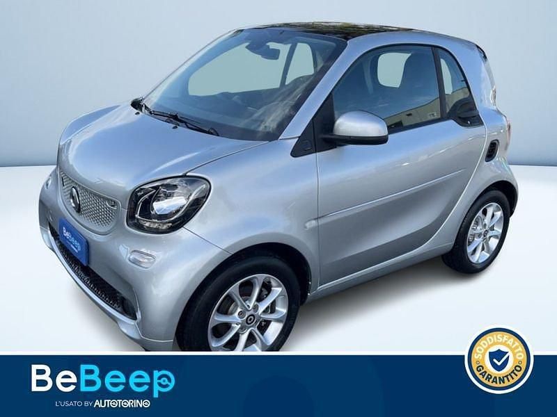 Argento metallizzato Usata 2019 Smart ForTwo Electric Drive Passion Tre volumi | 7200 € (Super prezzo) - Immagine 1/3