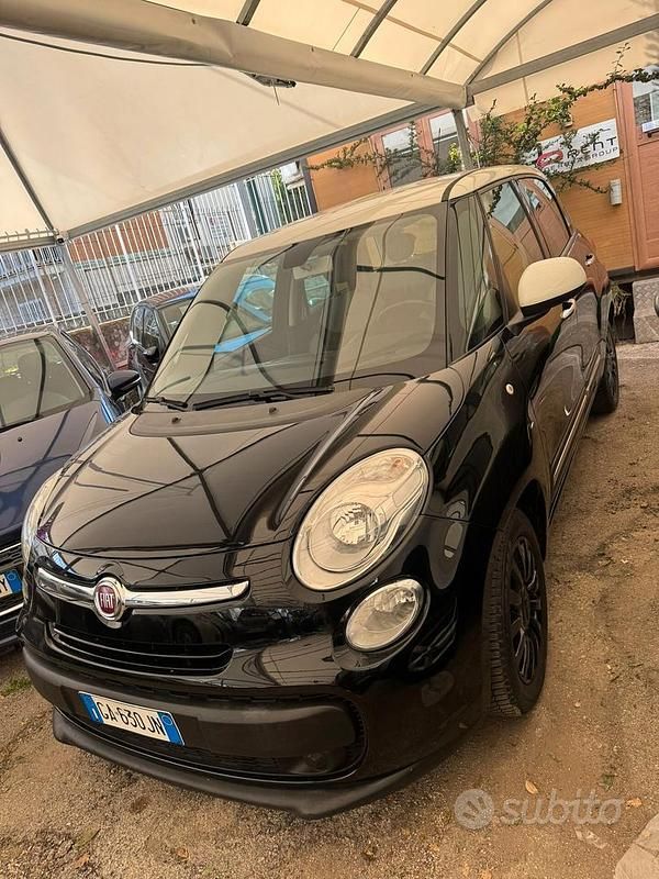 Nero Usata 2016 Fiat 500L Pop Monovolume | 8000 € (Ottimo prezzo) - Immagine 1/4