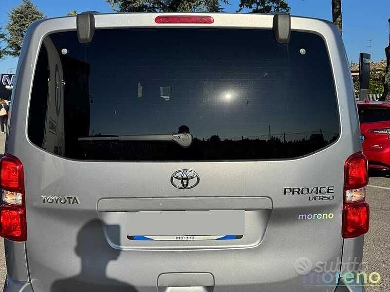 Usata Toyota Proace Verso Executive 144 CV (105 kW) 2023 Grigio Station wagon