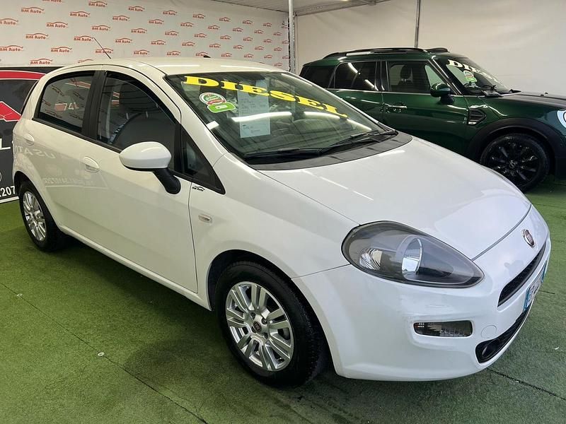 Usata Fiat Punto 85 CV (62 kW) 2013 Bianco Utilitaria