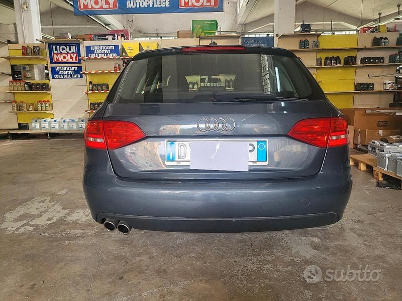 Usata Audi A4 143 CV (105 kW) 2009 Grigio Station wagon