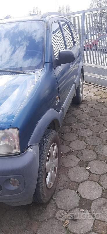 Usata Daihatsu Terios 2001 Verde SUV
