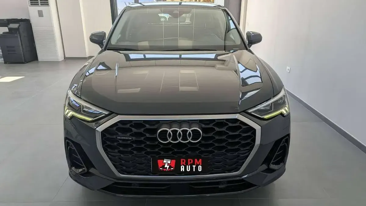 Usata Audi Q3 Sportback Business Plus 200 CV (147 kW) 2021 Grigio SUV