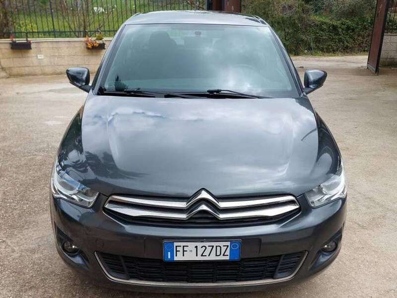 Usata 2016 Citroën C-Elysee I Exclusive Tre volumi | 3990 € (Buon prezzo) - Immagine 1/4