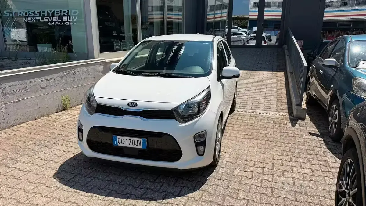 Usata Kia Picanto Style 65 CV (47 kW) 2021 Bianco Utilitaria