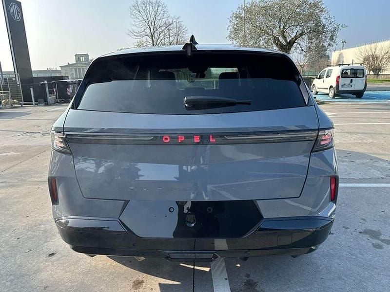 Nuova Opel Grandland X Ultimate 150 CV (110 kW) 2026 Grafik grey SUV