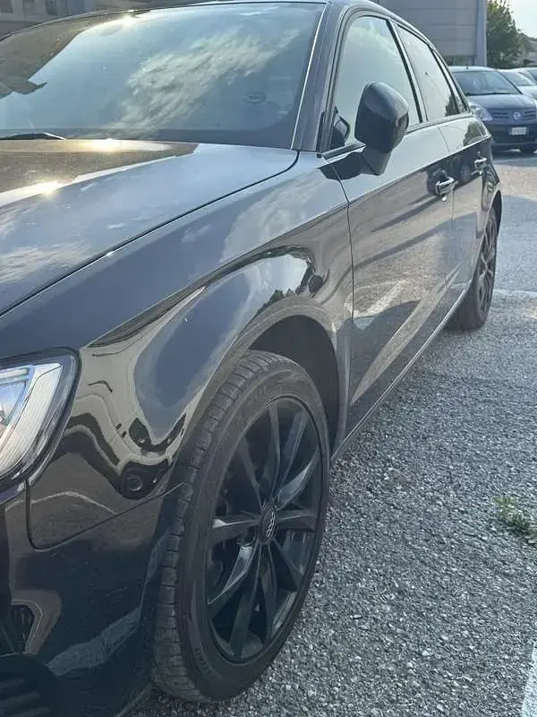 Usata Audi A3 Ambiente 110 CV (80 kW) 2017 Nero Berlina