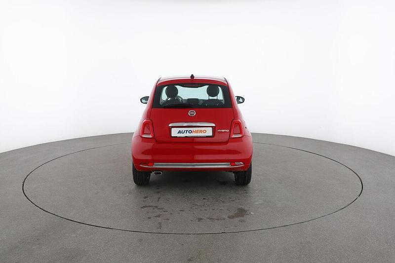 Usata Fiat 500 Dolcevita 70 CV (51 kW) 2022 Rosso Utilitaria