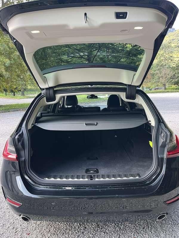 Usata BMW 320 Sport Line 163 CV (119 kW) 2021 Station wagon