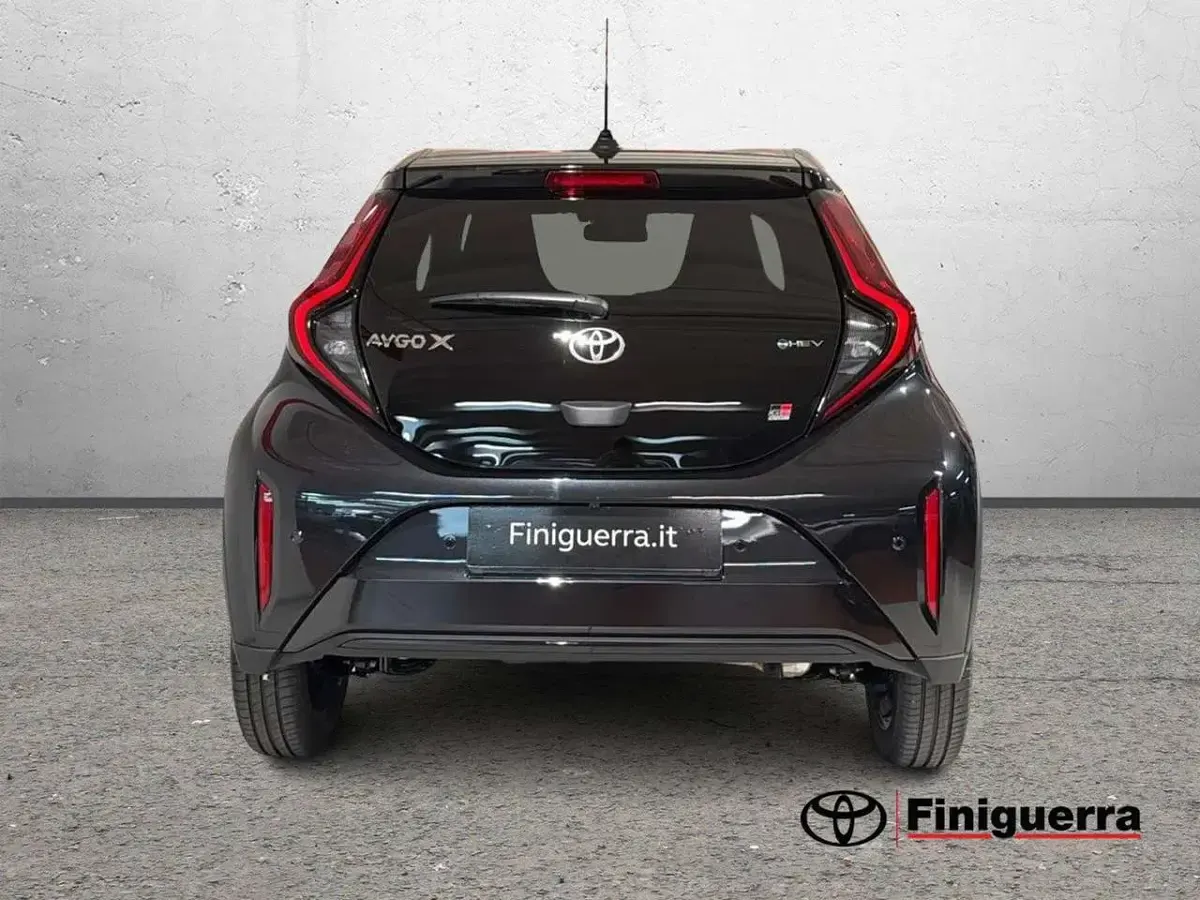 Nuova Toyota Aygo X Sport 116 CV (85 kW) 2026 Nero SUV
