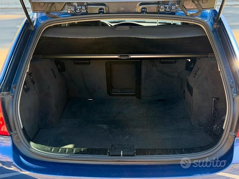 Usata BMW 320 Efficient Dynamics 184 CV (135 kW) 2010 Blu Station wagon