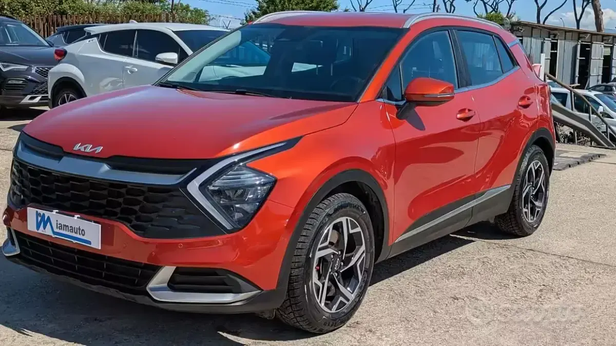 Begagnad Kia Sportage 136 HK (100 kW) 2023 Orange SUV