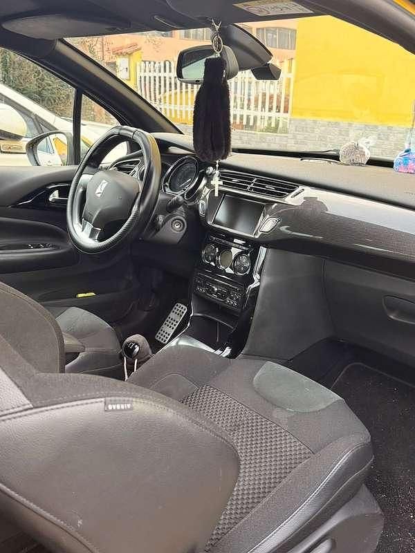 Usata Citroën DS3 Chic 82 CV (60 kW) 2014 Giallo Berlina