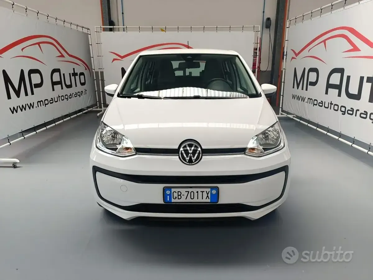 Usata VW up! Sport 65 CV (47 kW) 2020 Bianco Utilitaria