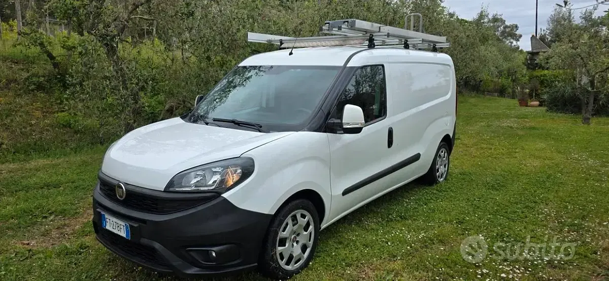 Usata Fiat Doblò 120 CV (88 kW) 2018 Bianco Monovolume
