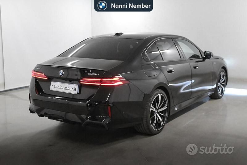 Usata BMW 520 M Sport 197 CV (144 kW) 2025 Nero Berlina