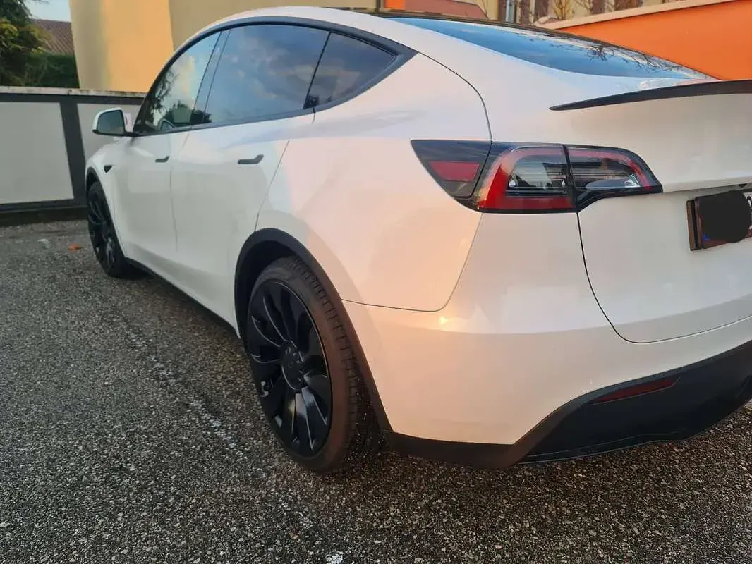 Usata Tesla Model Y Performance 155 kW (211 CV) 2022 Bianco SUV