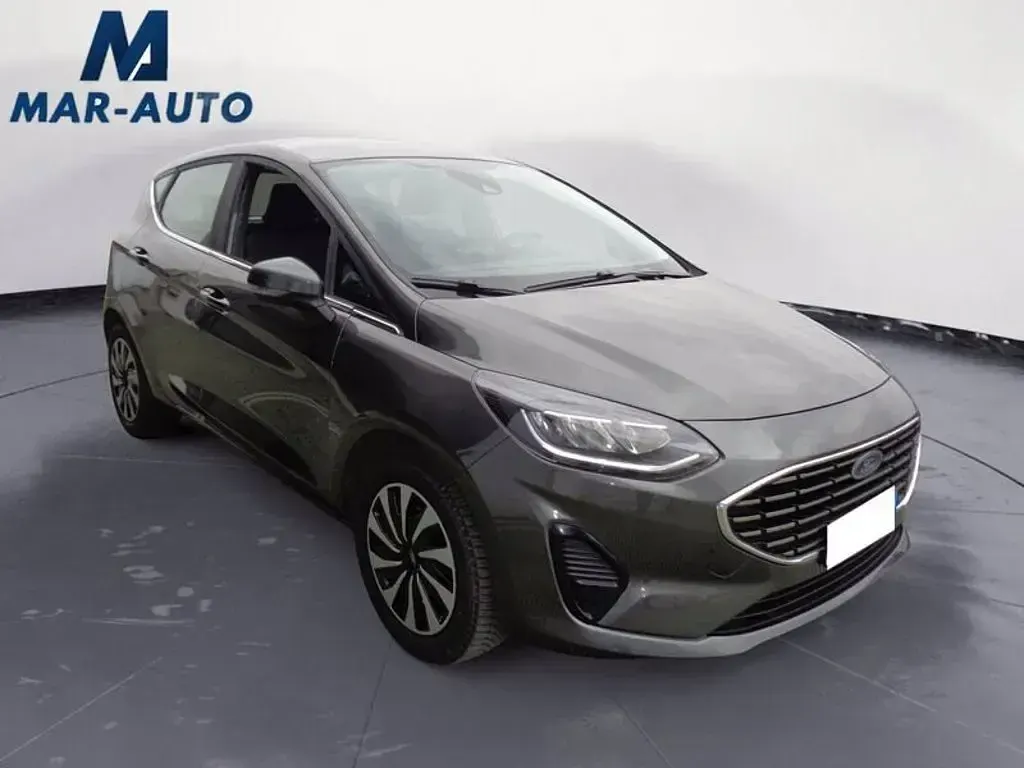 Usata Ford Fiesta Titanium 75 CV (55 kW) 2022 Grigio scuro Utilitaria