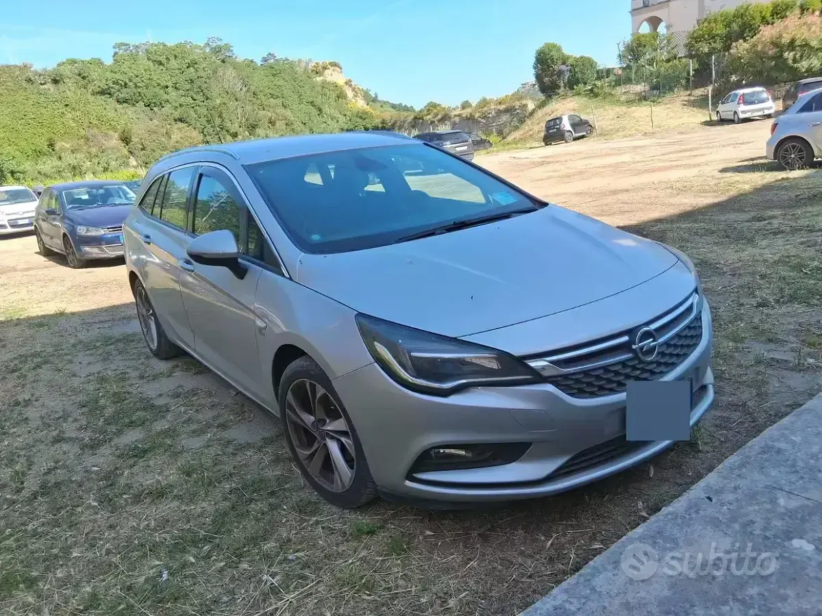 Usata Opel Astra 110 CV (80 kW) 2018 Grigio Station wagon