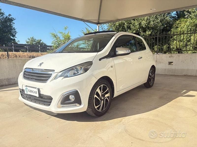 Usata Peugeot 108 69 CV (50 kW) 2015 Bianco Cabrio