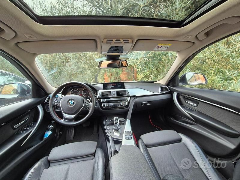 Usata BMW 320 Sport Line 190 CV (139 kW) 2017 Grigio Station wagon