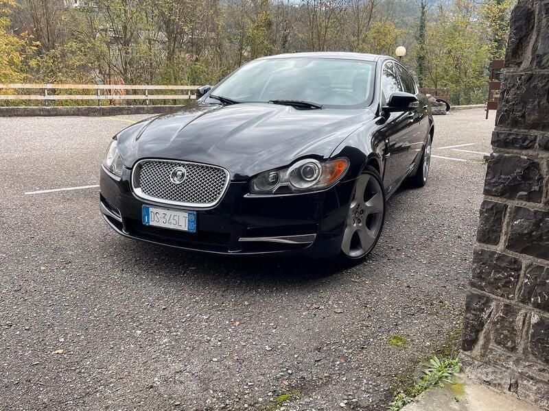 Usata 2008 Jaguar XF S Tre volumi | 14.500 € - Immagine 1/4