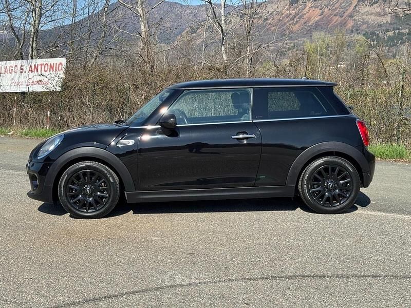 Occasion Mini Cooper 136 ch (100 kW) 2015 Noir Citadine