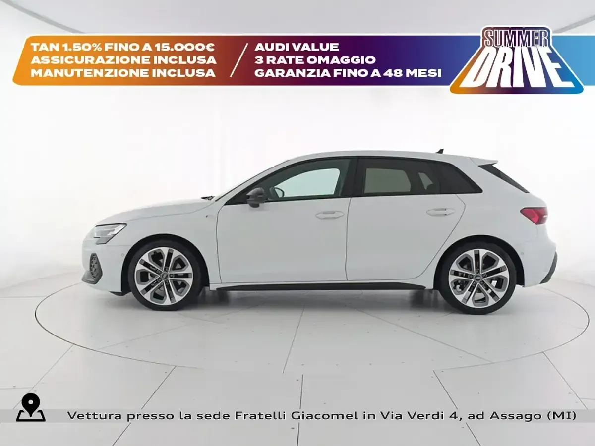 Usata Audi A3 S-Line 150 CV (110 kW) 2025 Bianco ghiacciaio metallizzato Berlina