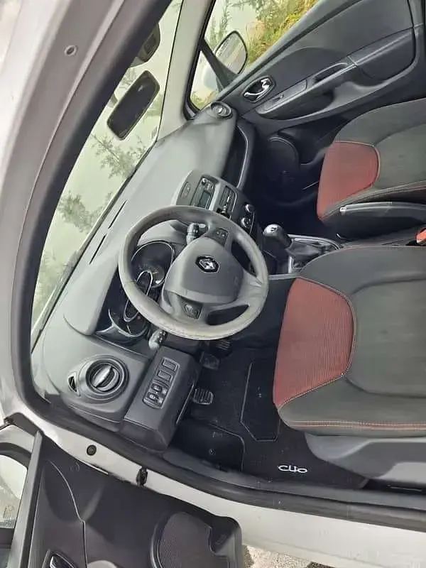 Usata Renault Clio Authentique 68 CV (50 kW) 2013 Bianco Station wagon