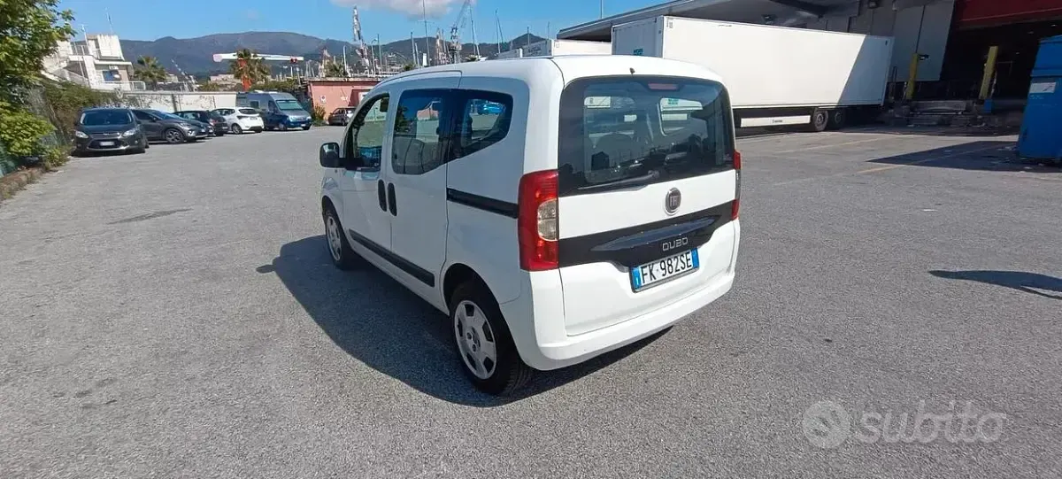 Usata Fiat Qubo Lounge 70 CV (51 kW) 2017 Bianco Monovolume