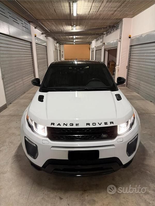 Usata Land Rover Range Rover evoque 150 CV (110 kW) 2018 Bianco SUV