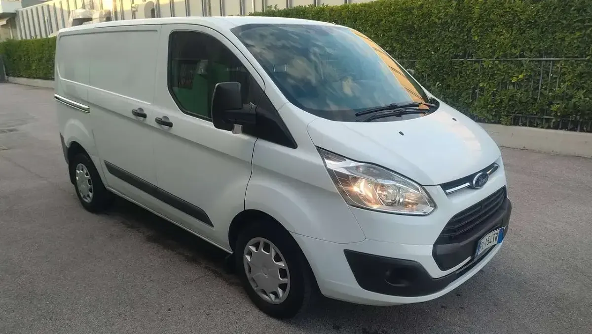Usata Ford Transit Custom 170 CV (125 kW) 2017 Bianco Furgone