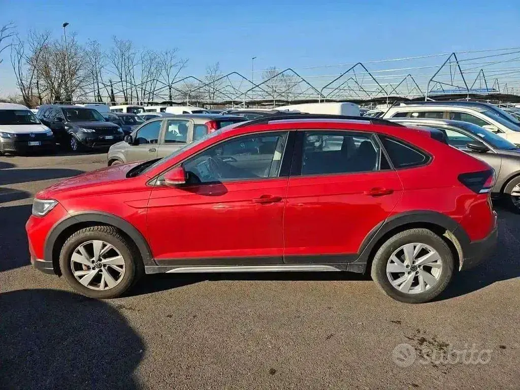 Usata VW Taigo Life 95 CV (69 kW) 2022 Kings red metallizzato SUV