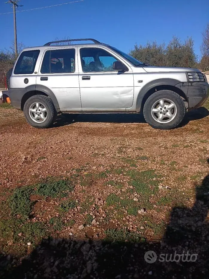 Usata Land Rover Freelander 111 CV (81 kW) 2002 SUV
