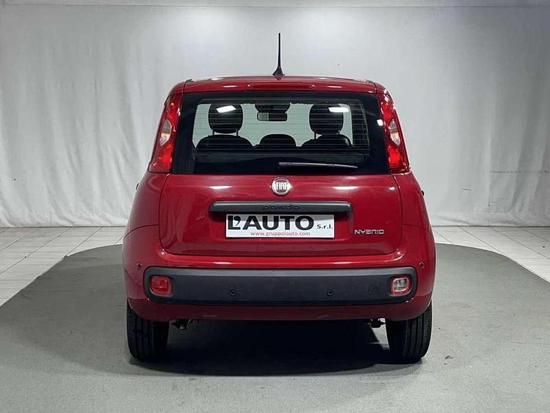 Ny Fiat Panda Icon 70 HK (51 kW) 2025 Röd Sedan