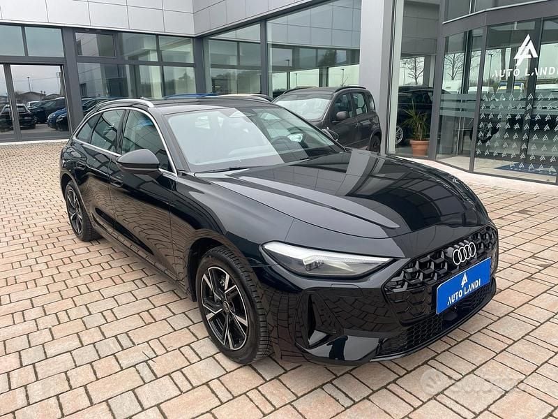 Usata Audi A5 Business 150 CV (110 kW) 2025 Nero Station wagon