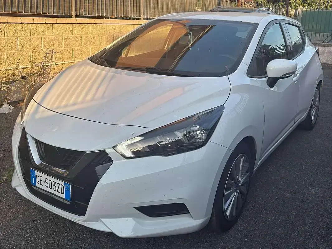 Usata Nissan Micra Acenta 92 CV (67 kW) 2021 Bianco Utilitaria