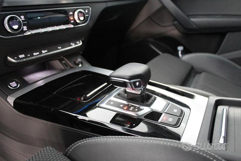 Usata Audi Q5 S-line plus 367 CV (269 kW) 2022 Grigio SUV