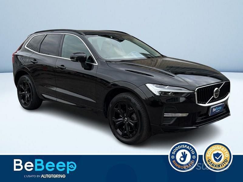 Usata Volvo XC60 Momentum 197 CV (144 kW) 2022 Nero metallizzato SUV