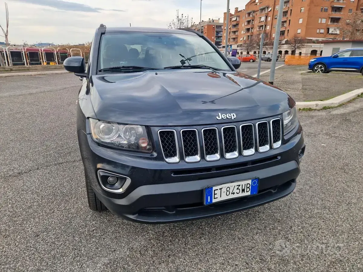 Occasion Jeep Compass 136 ch (100 kW) 2014 Gris SUV