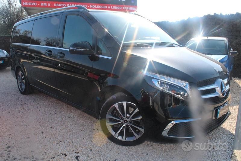 Usata Mercedes V250 Premium 190 CV (139 kW) 2022 Nero Monovolume